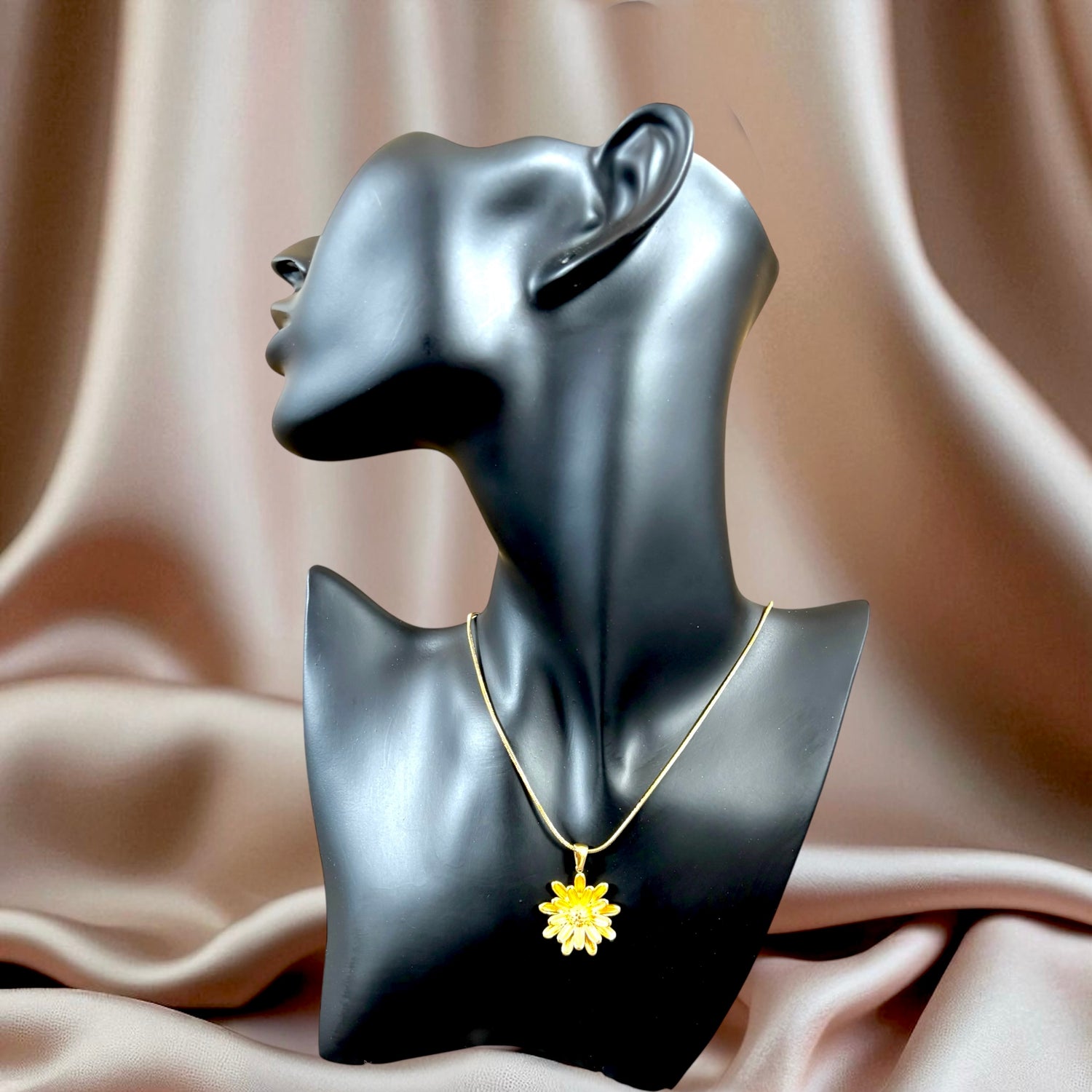 Collier Tournesol